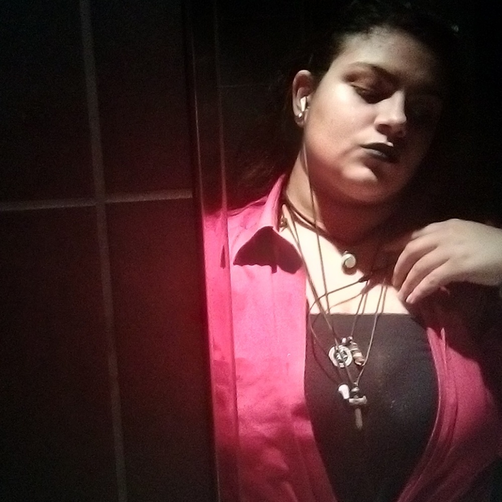 Meet your Posher, Lily